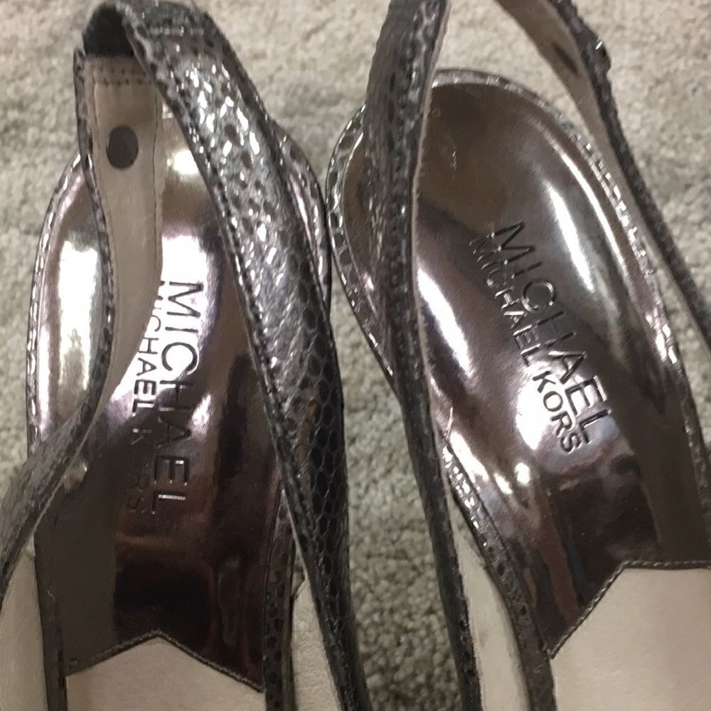 9 Silver Gray Sling Back Michael Michael Kors - Picture 5 of 8